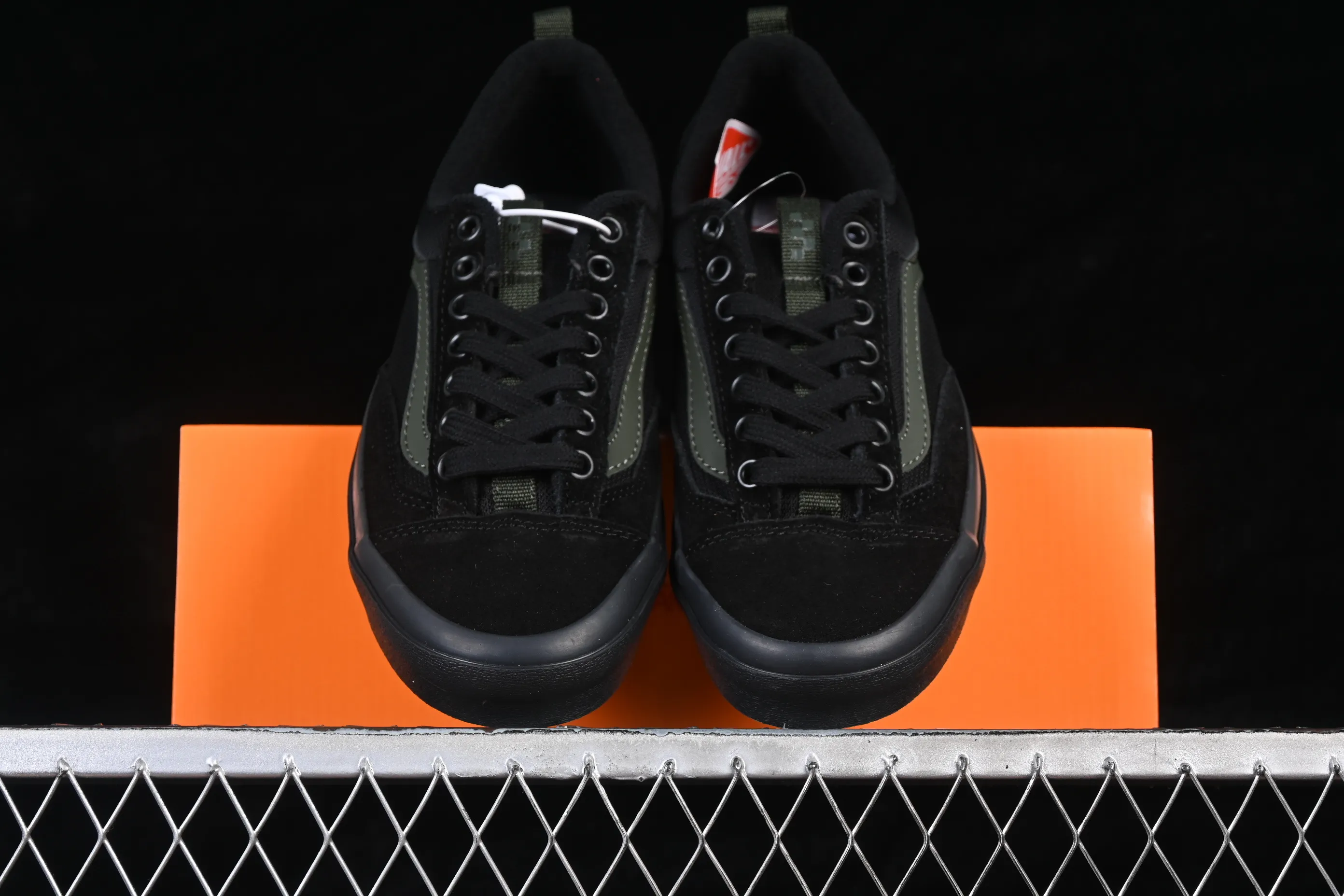 All categories Vans Vans series Vans Low Vans low-top Vans Skate Skool Vans low-top casual sports skateboard shoes VN000D5RNLX